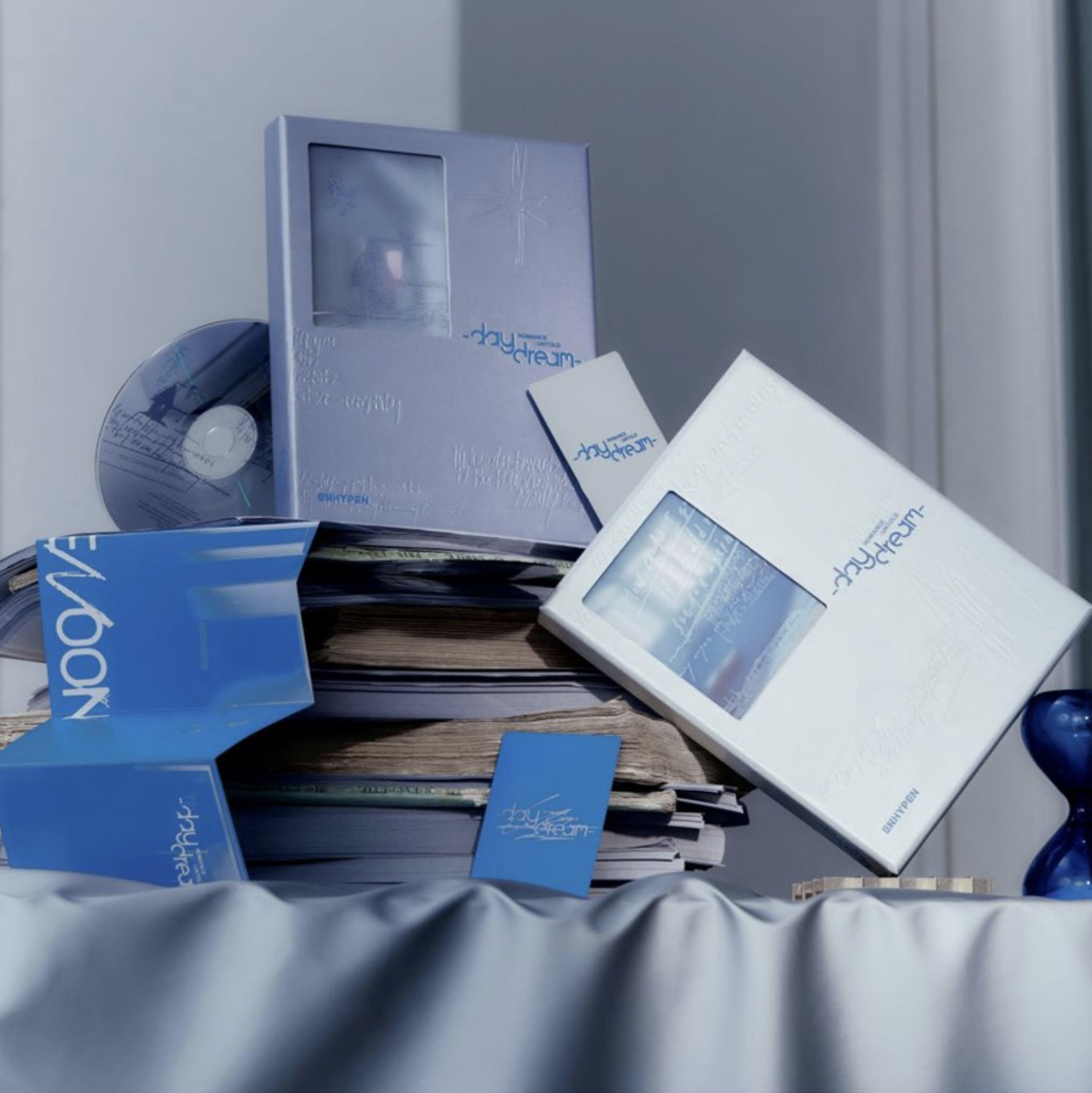 ENHYPEN – ROMANCE : UNTOLD -daydream-