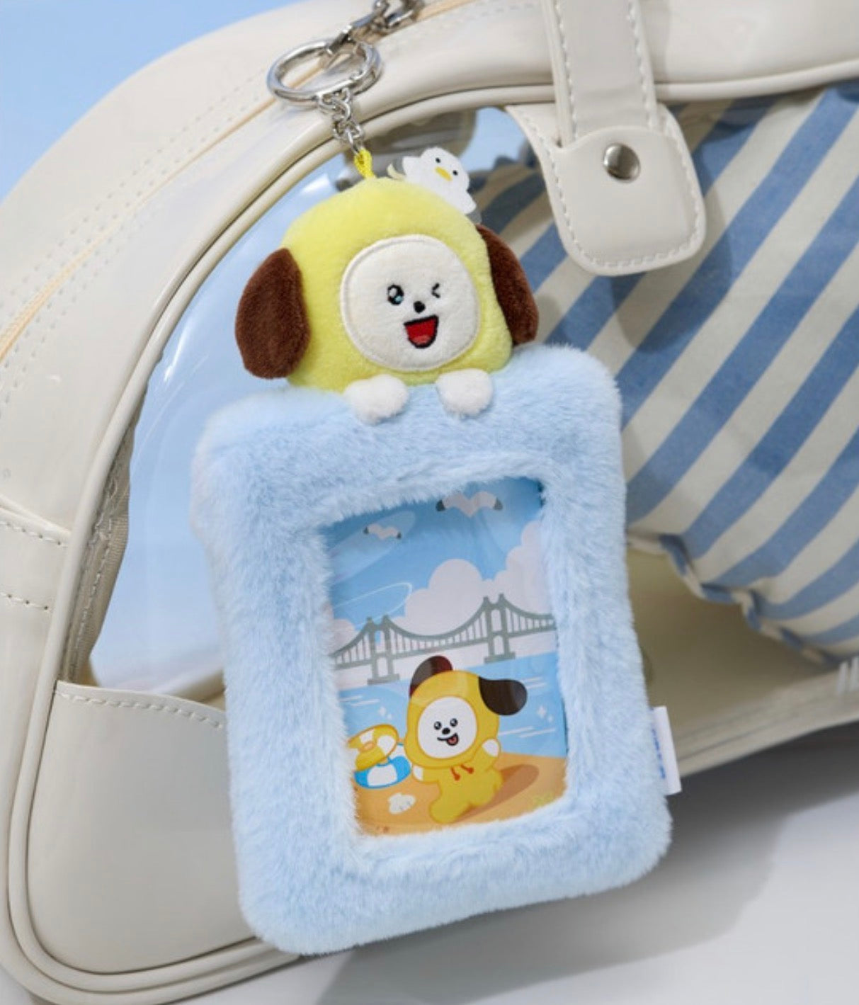 BT21 - PLUSH PHOTOCARD HOLDER KEYRING BUSAN