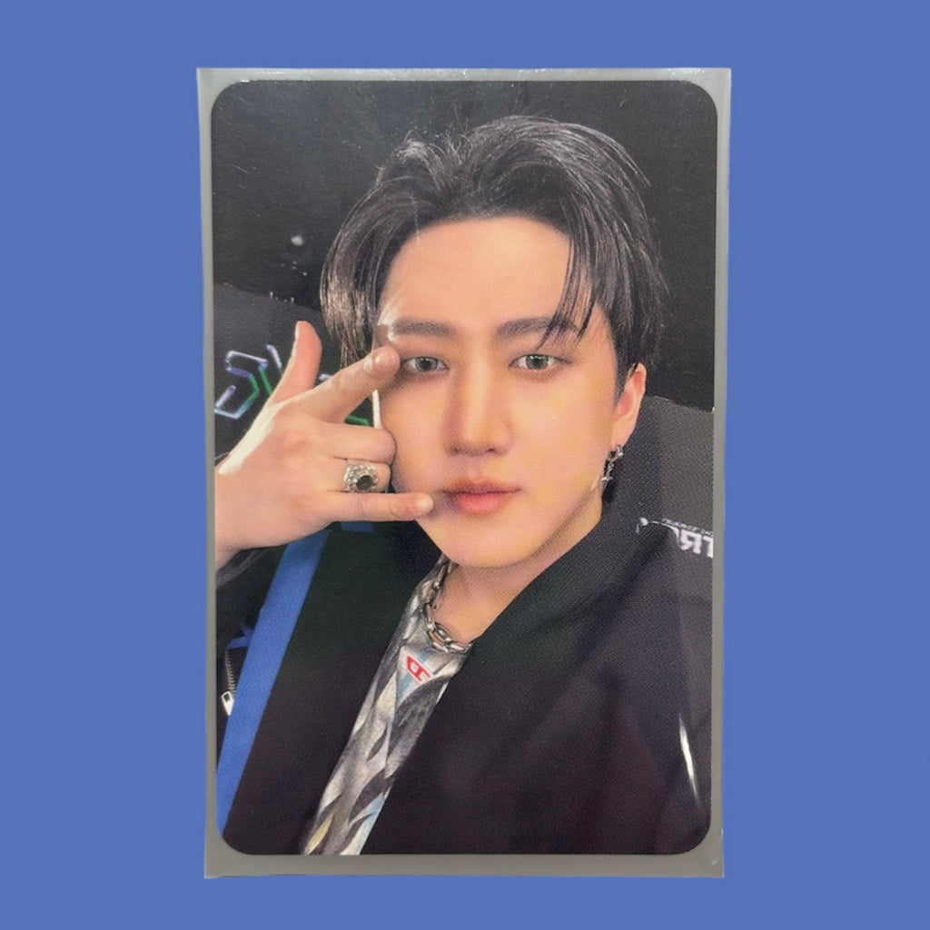 STRAY KIDS KARMA PHOTOCARD