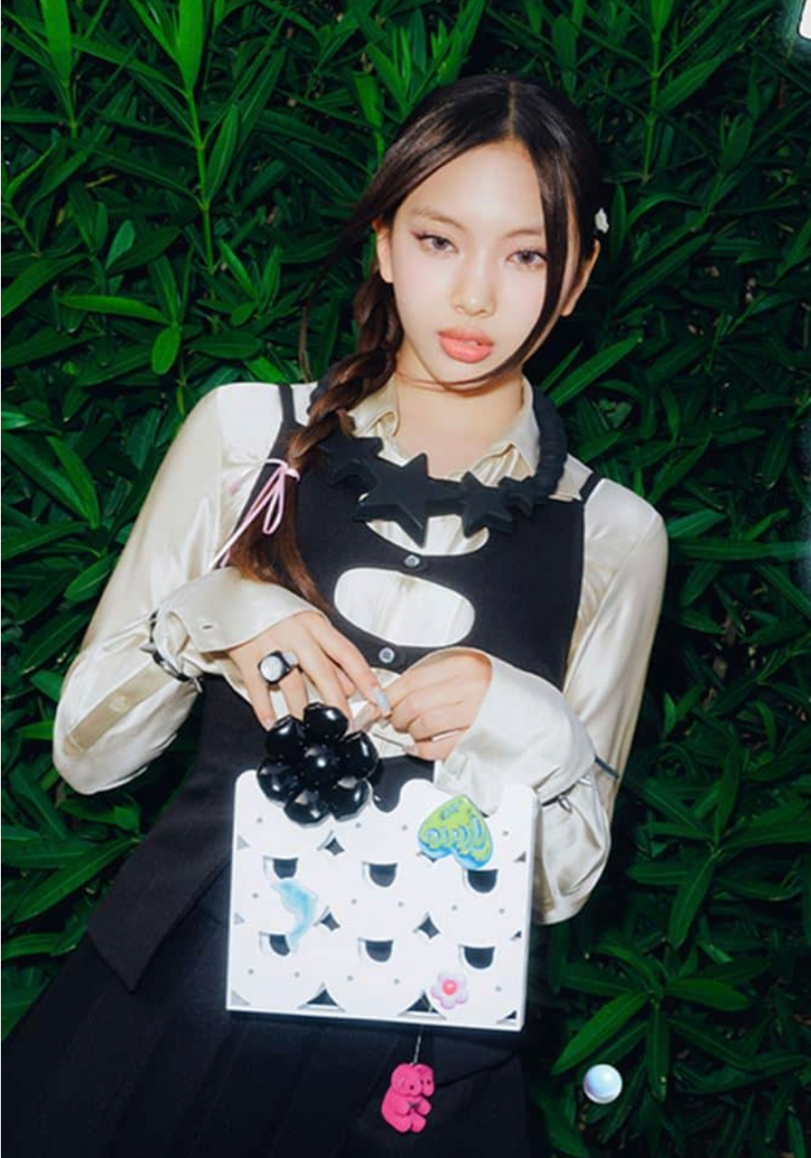 NewJeans – 2nd EP [Get Up] (Bunny Beach Bag ver.) - RANDOM