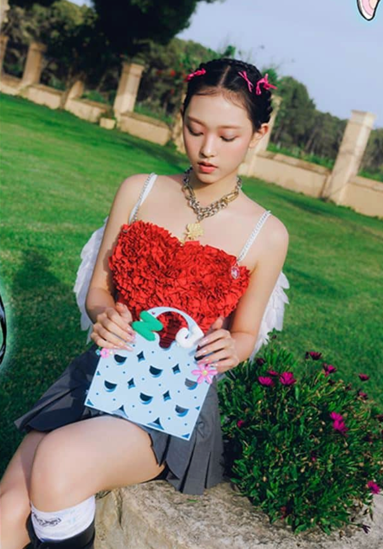 NewJeans – 2nd EP [Get Up] (Bunny Beach Bag ver.) - RANDOM