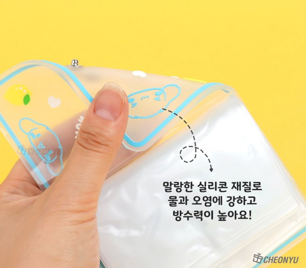 Sanrio Malang Poca Case - Portaphotocard