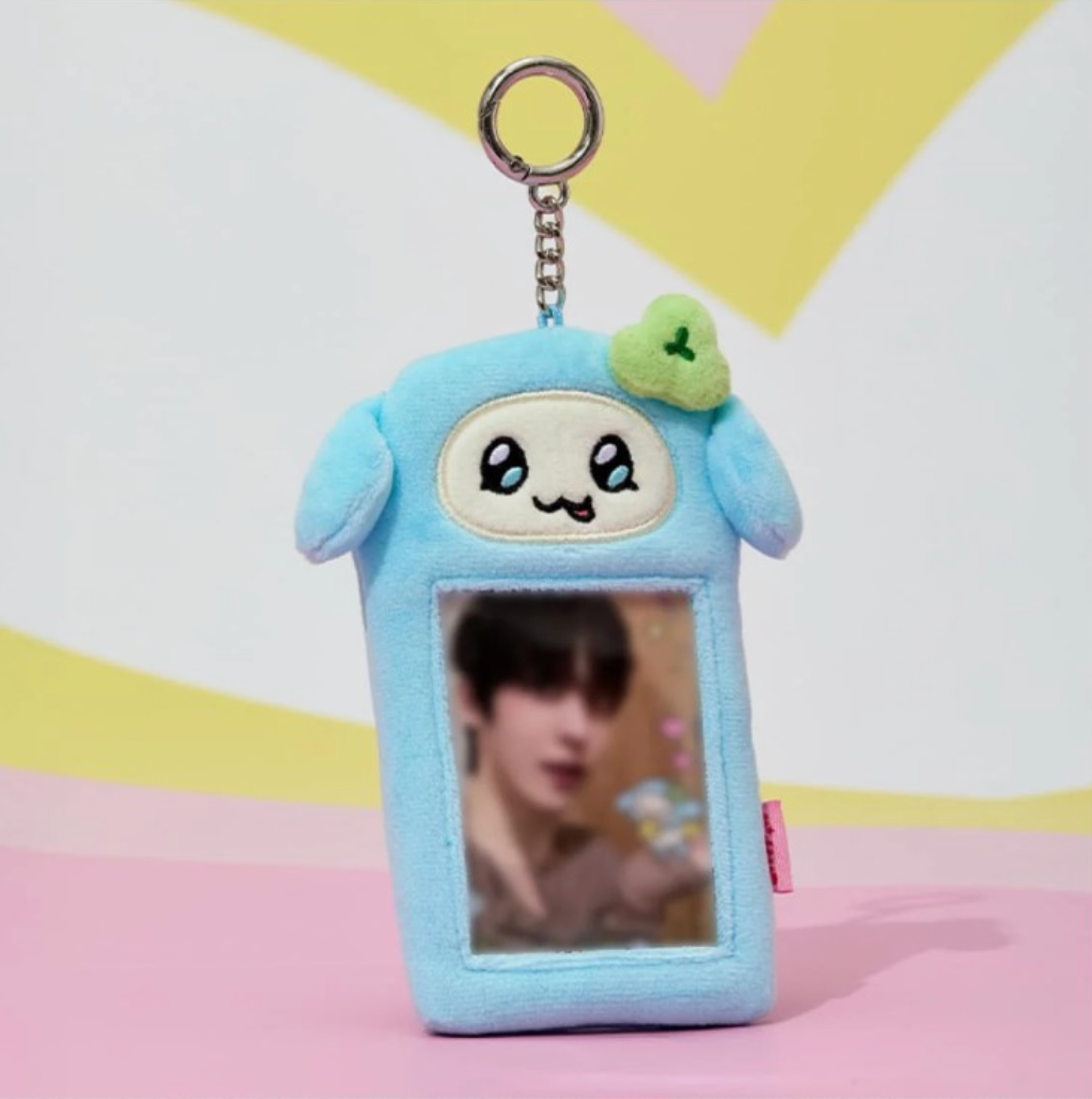 ATEEZ – MIGHTEEZ PHOTO CARD HOLDER KEYRING