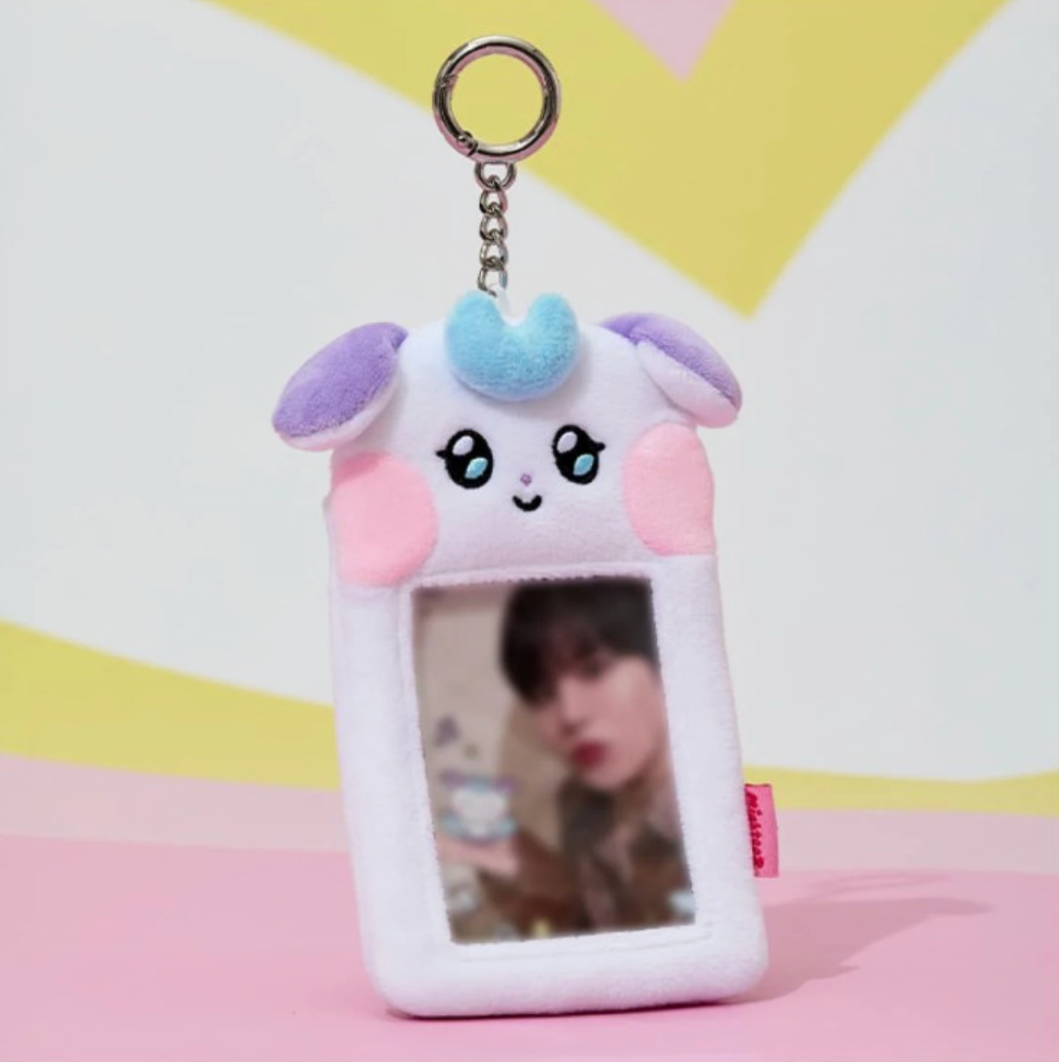 ATEEZ – MIGHTEEZ PHOTO CARD HOLDER KEYRING