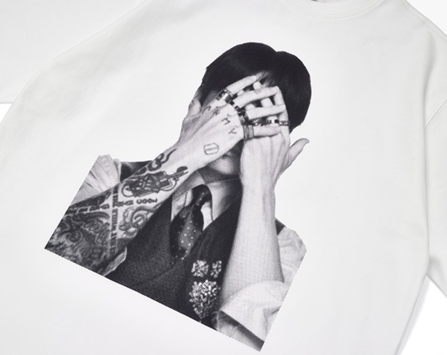 BTS Jung Kook S/S T-Shirt – Merchandise Ufficiale ARIRANG MD BTS Jung Kook S/S T-Shirt – Merchandise Ufficiale ARIRANG MD