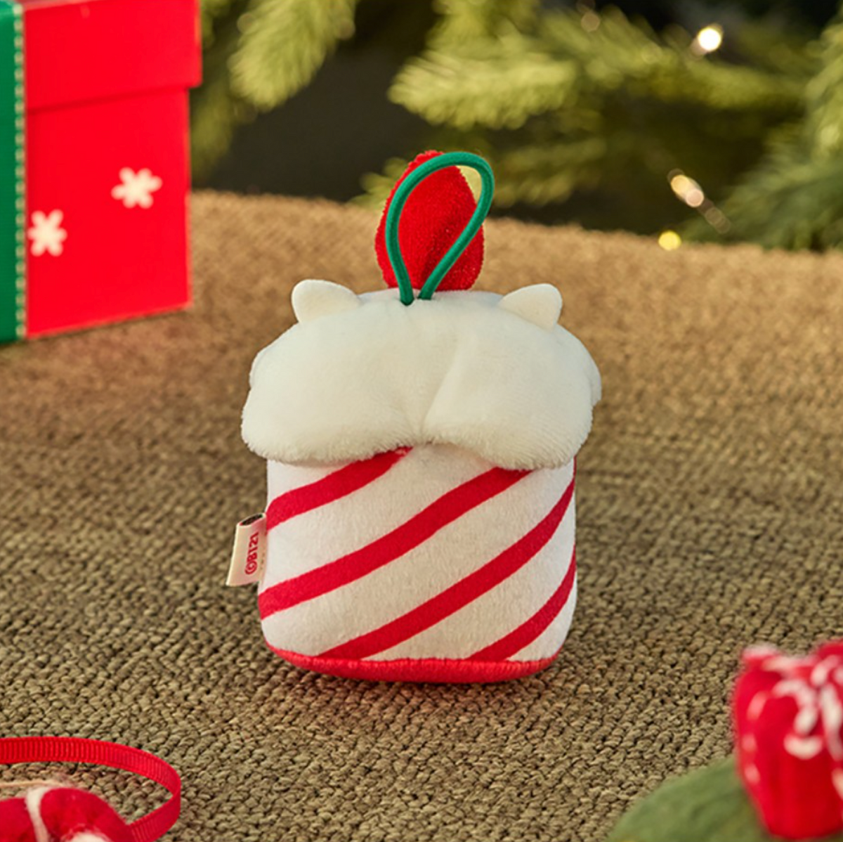 BT21 MINI MININI PETIT HOLIDAY ORNAMENT KEYRING